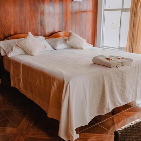 Pozuzo Albergue Turistico Gstir מראה חיצוני תמונה